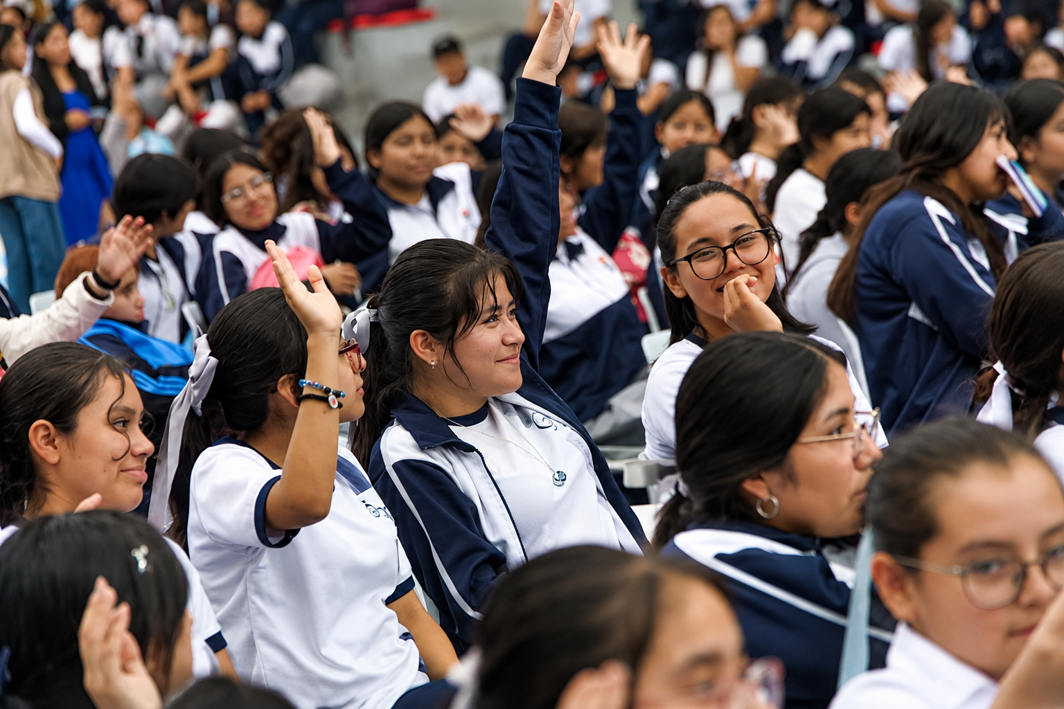 Evento de anuncio del programa de educación financiera "Domino mis cuentas".